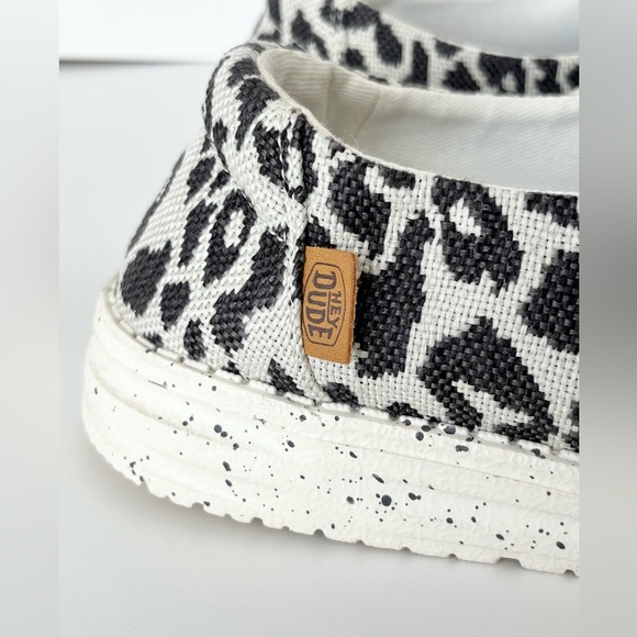 Hey Dude Wendy slip on shoes cheetah dark grey NEW 8 - Picture 7 of 10
